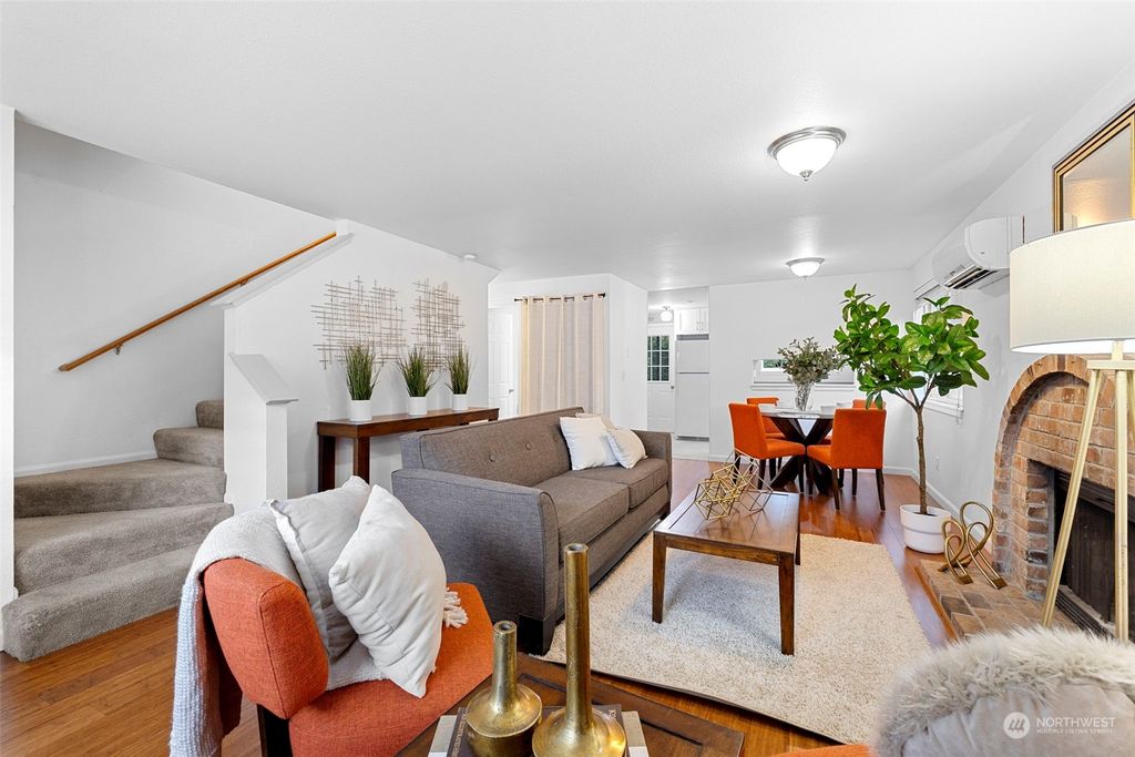 Photo of 14818 32nd Place S #8, SeaTac, WA 98168 (MLS # 2172082)