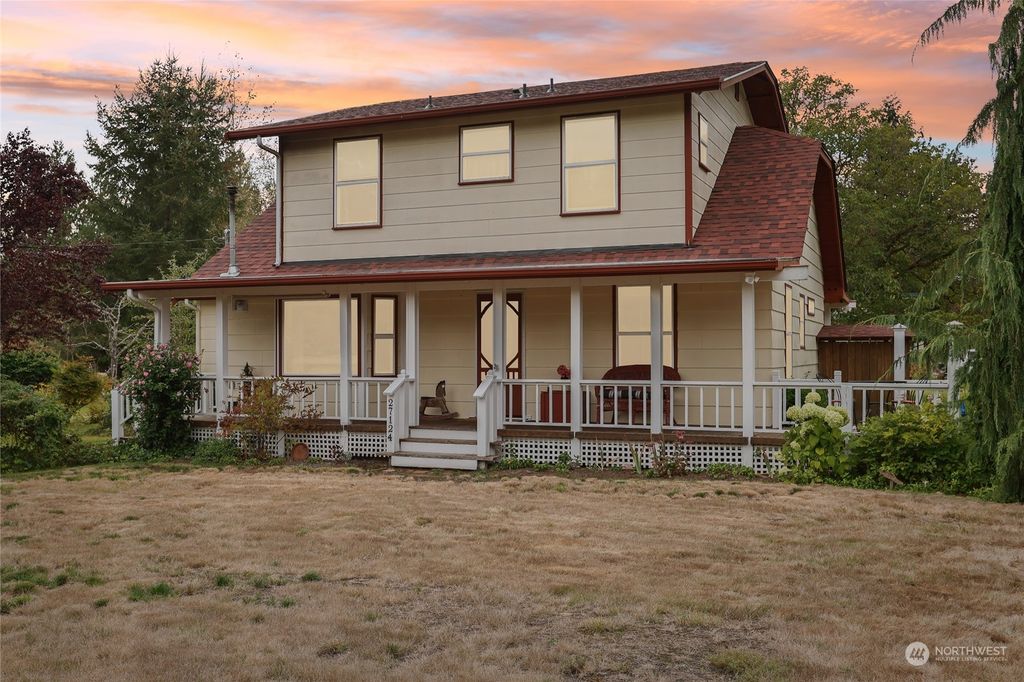 Photo of 27124 35th Avenue NE, Arlington, WA 98223 (MLS # 2291116)