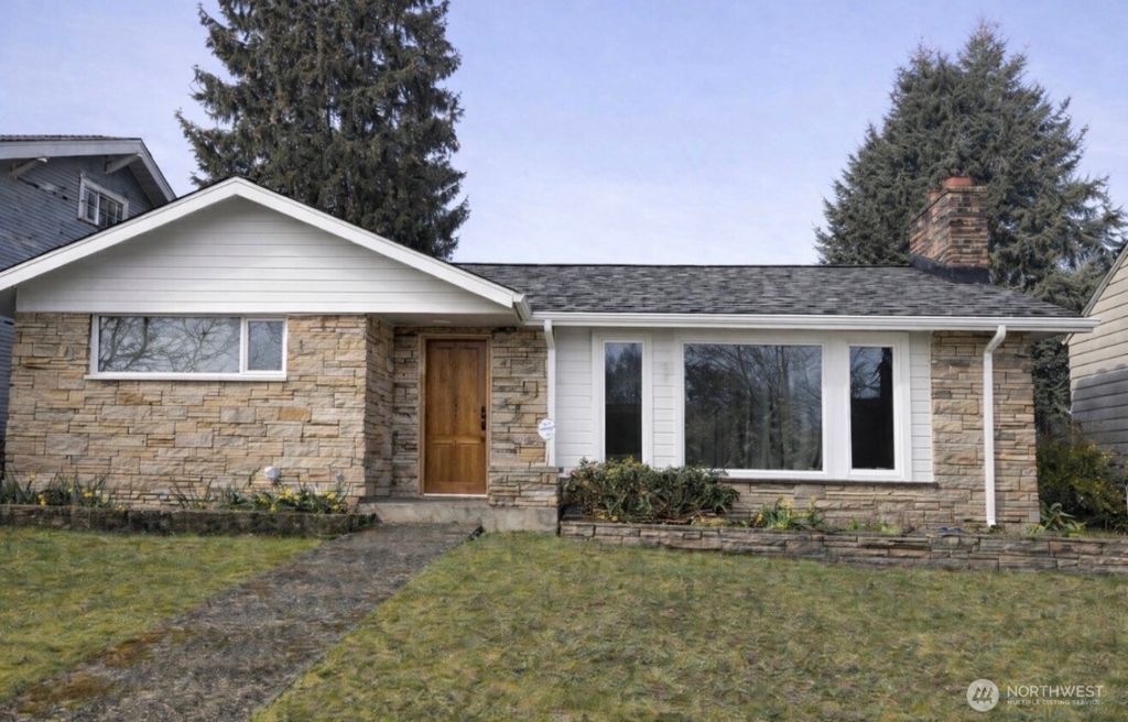 Photo of 2351 18th Avenue S, Seattle, WA 98144 (MLS # 2513496)