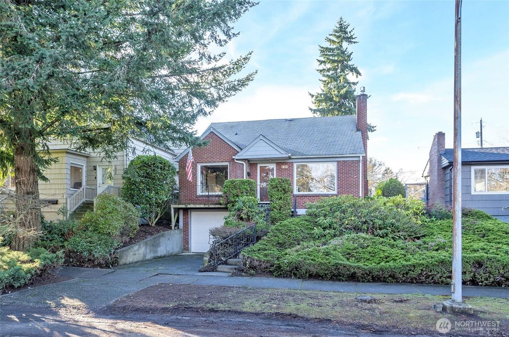 Photo of 1810 N Union Avenue, Tacoma, WA 98406 (MLS # 2470197)