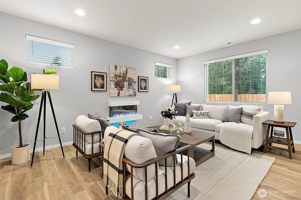 Photo of 24406 111th Avenue SE, Kent, WA 98030 (MLS # 2438696)