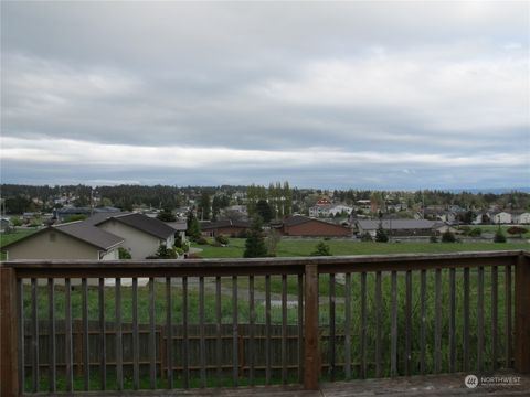 A home in Oak Harbor