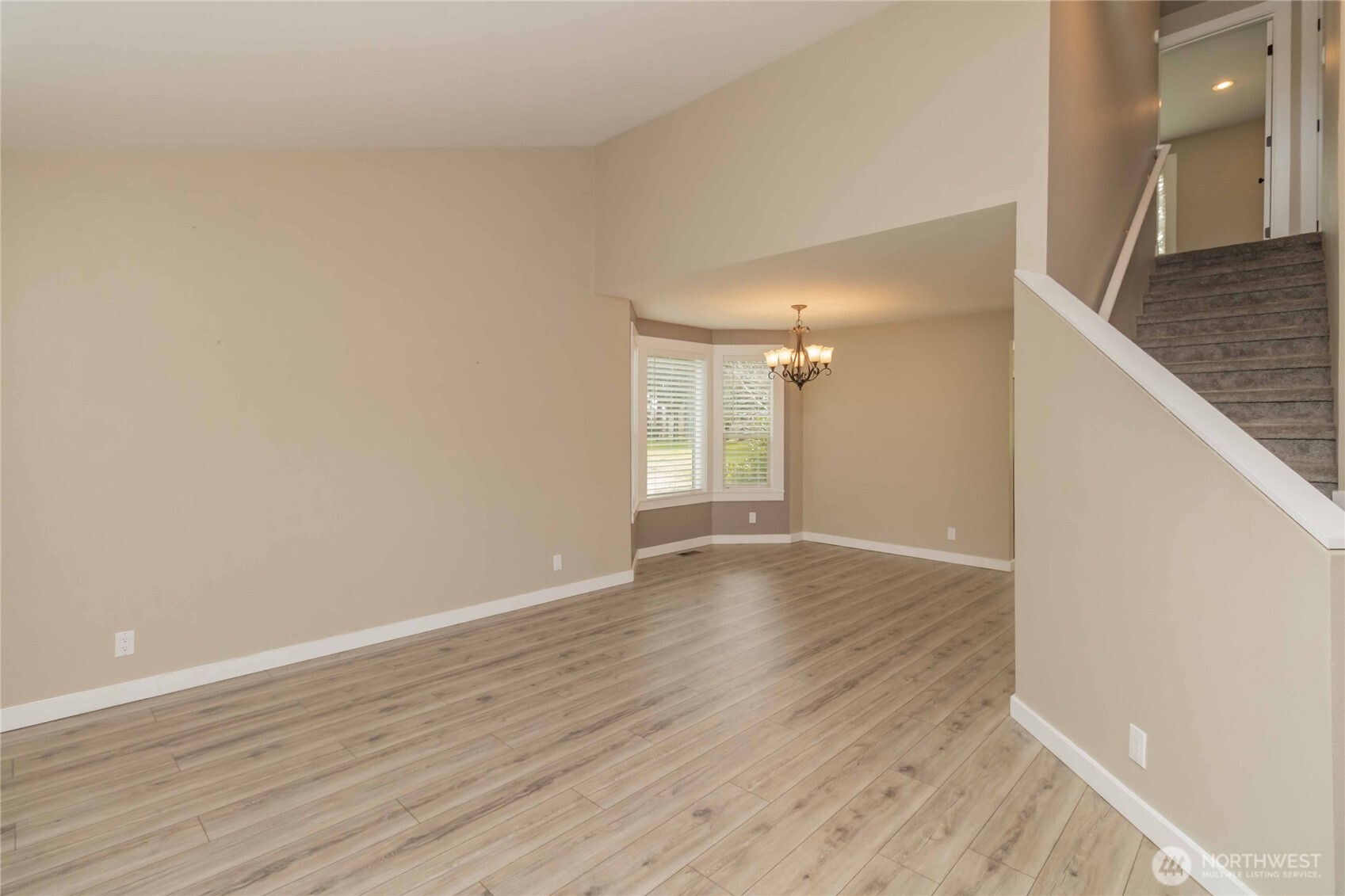 25821 Lake Wilderness Country Club Drive SE