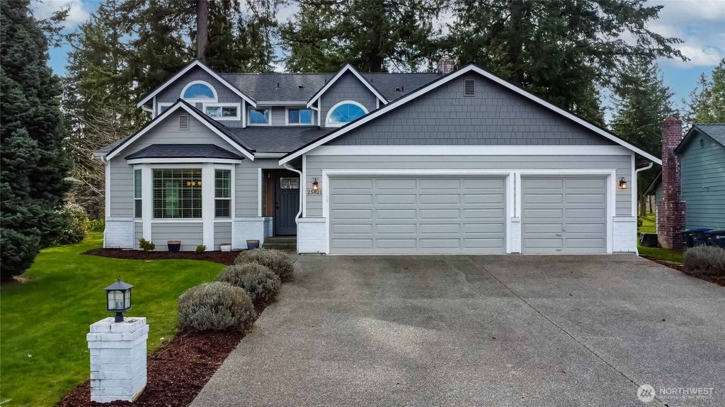 Photo of 25821 Lake Wilderness Country Club Drive SE, Maple Valley, WA 98038 (MLS # 2380222)
