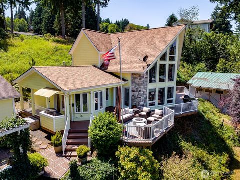 Photo of 103 Lakeside Drive, Mossyrock, WA 98564 (MLS # 2408405) Photo of 103 Lakeside Drive, Mossyrock, WA 98564 (MLS # 2408405)