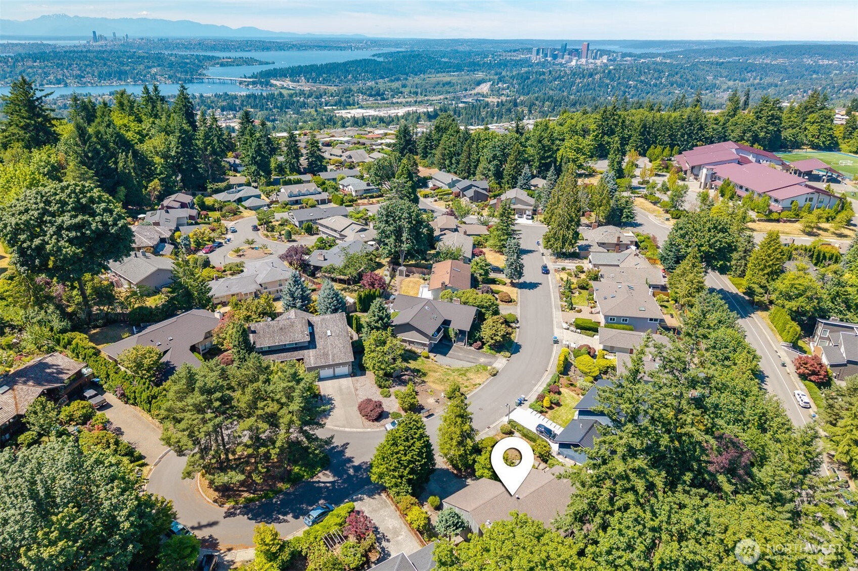 Bellevue, Washington 98006, United States, 3 Bedrooms Bedrooms, ,2 BathroomsBathrooms,Residential,Active,173296