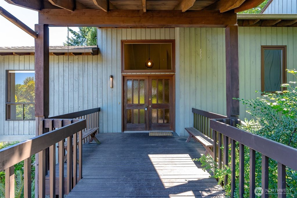 Photo of 4630 142nd Place SE, Bellevue, WA 98006 (MLS # 2408559)