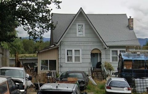 Photo of 39302 236th Avenue SE, Enumclaw, WA 98022 (MLS # 2501764)