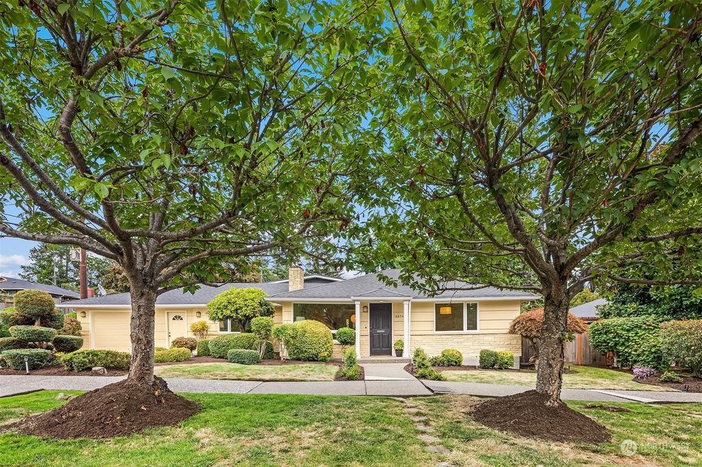 Photo of 6854 42nd Avenue NE, Seattle, WA 98115 (MLS # 2280411)