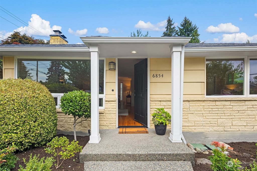 Photo of 6854 42nd Avenue NE, Seattle, WA 98115 (MLS # 2280411)