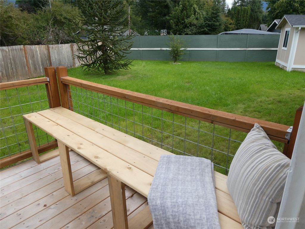 Photo of 508 Linda Avenue, Gold Bar, WA 98251 (MLS # 2155934)