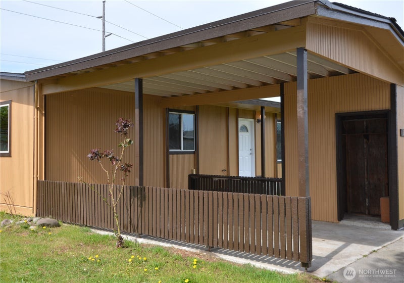359 N Matriotti Avenue