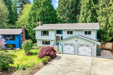 Photo of 20530 11th Drive SE, Bothell, WA 98012 (MLS # 2498055)