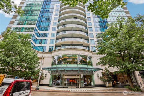 Photo of 1920 4th Avenue #504, Seattle, WA 98101 (MLS # 2549326)
