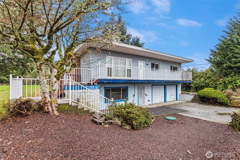 Photo of 260 Melcher Street W, Port Orchard, WA 98366 (MLS # 2470309)