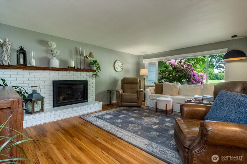 1935 Hilbrooke Drive