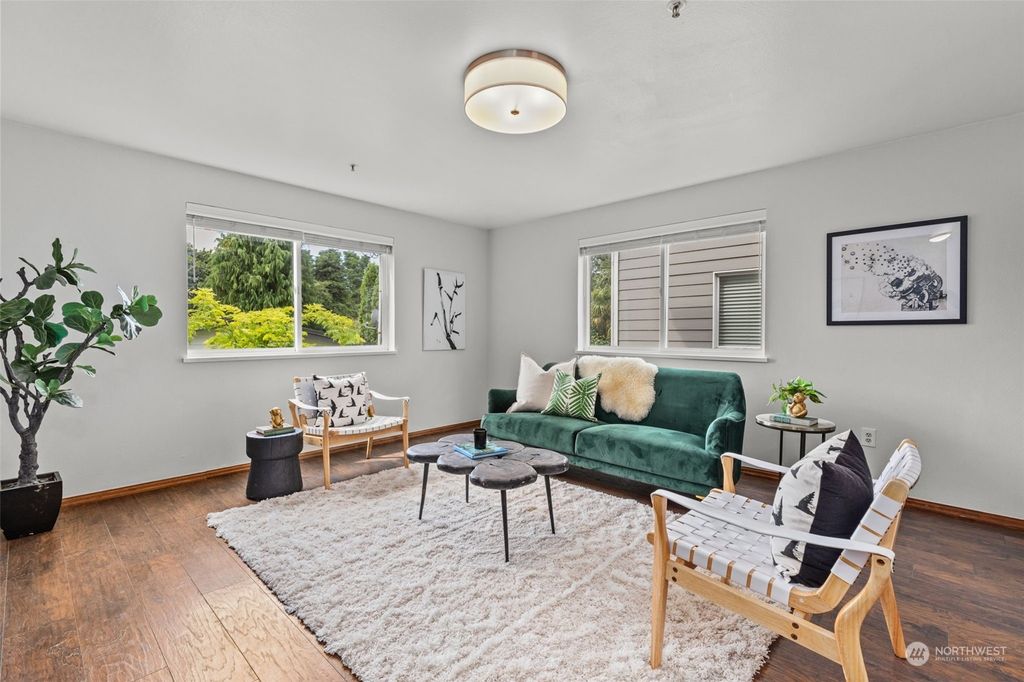 Photo of 9643 28th Avenue SW #B, Seattle, WA 98126 (MLS # 2275413)