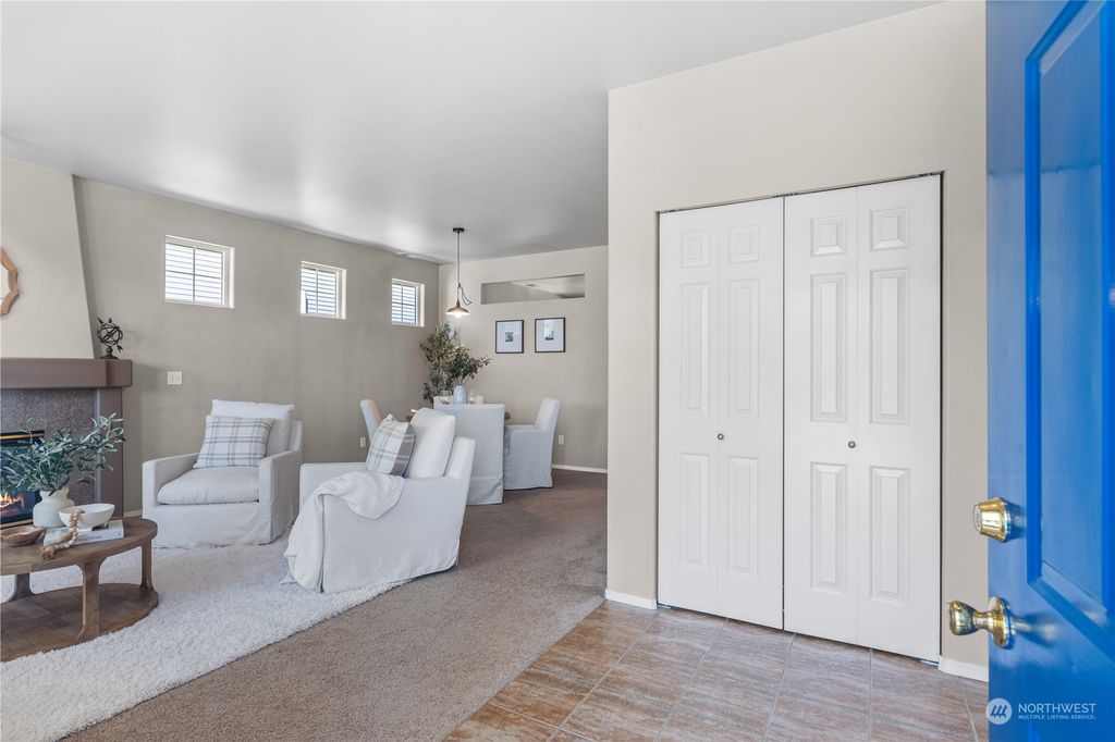 Photo of 2811 151st Place SW, Lynnwood, WA 98087 (MLS # 2248287)