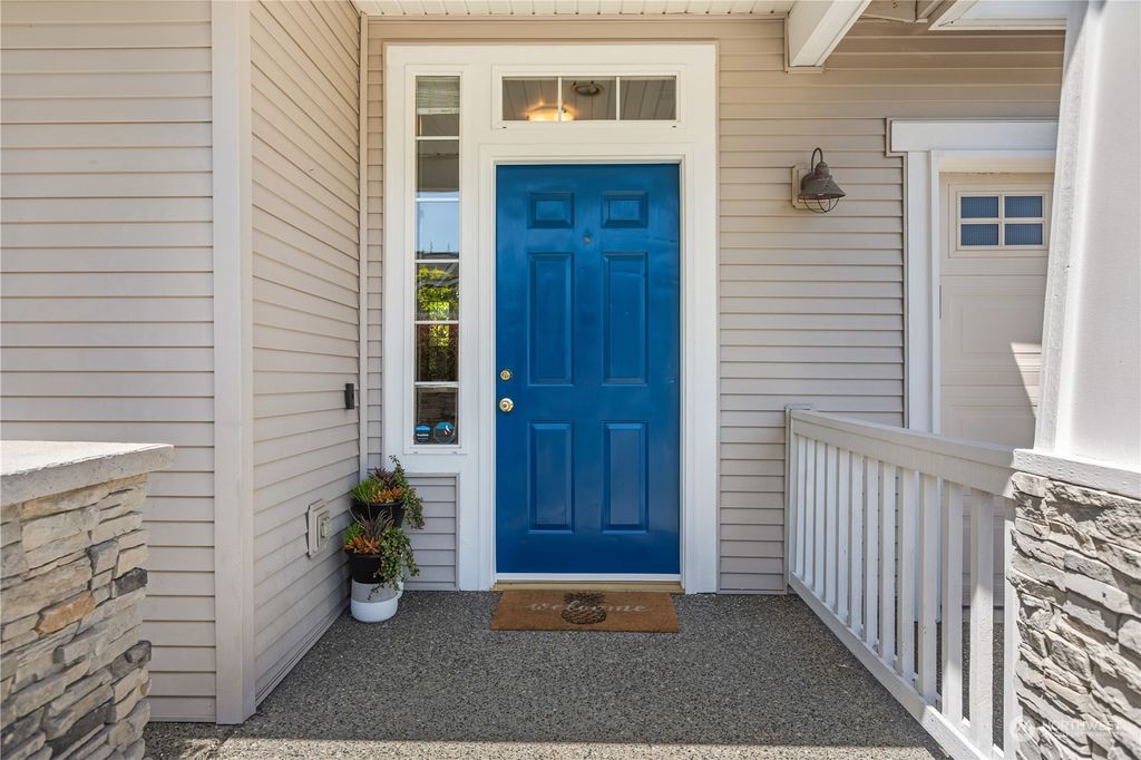 Photo of 2811 151st Place SW, Lynnwood, WA 98087 (MLS # 2248287)