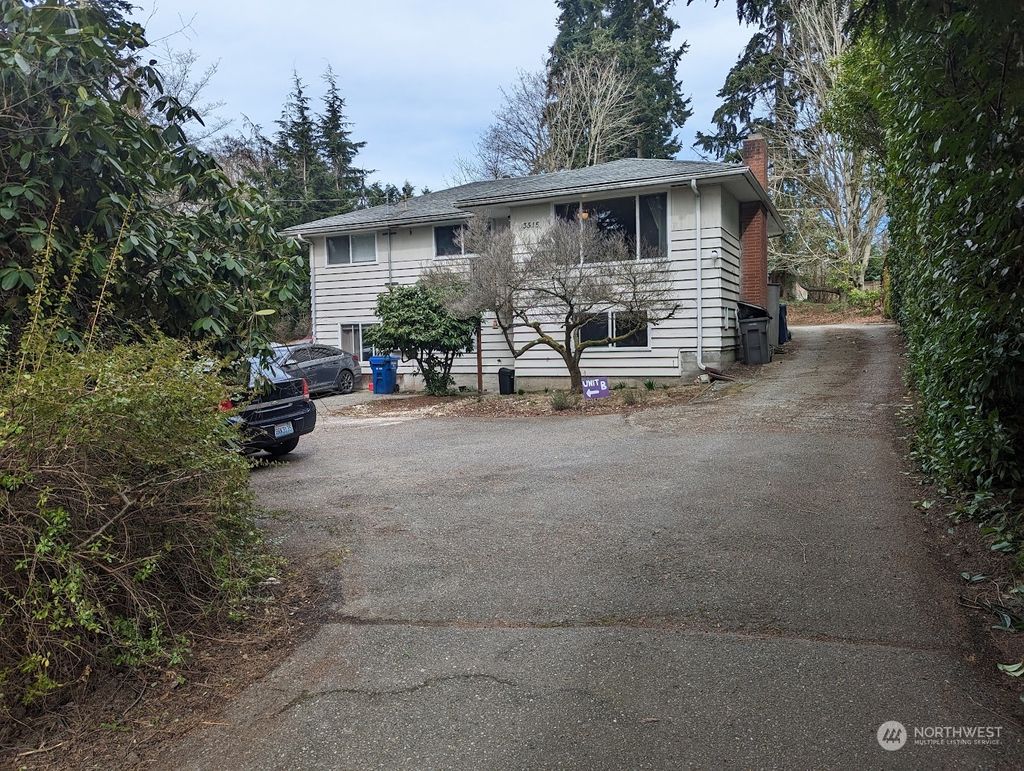 Photo of 3515 204th Street SW, Lynnwood, WA 98036 (MLS # 2050149)