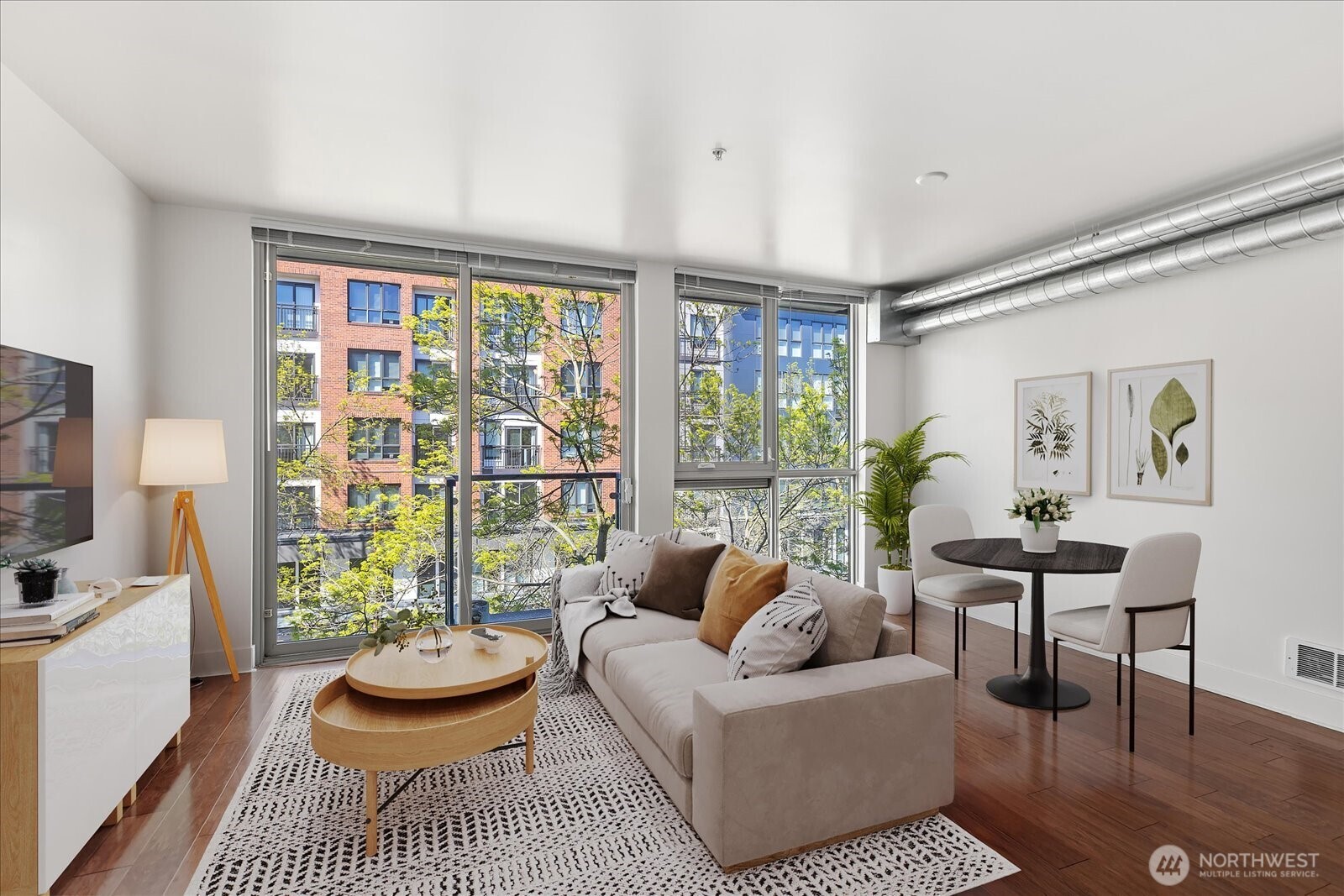 530 Broadway E 406