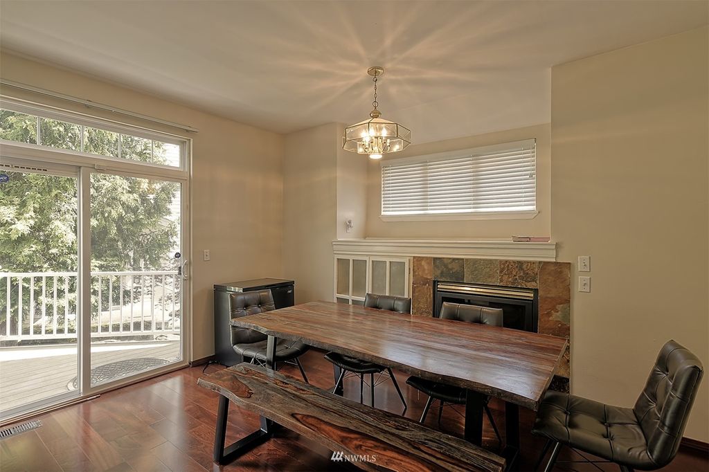 Photo of 5500 Harbour Pointe Boulevard #R104, Mukilteo, WA 98275 (MLS # 1968376)
