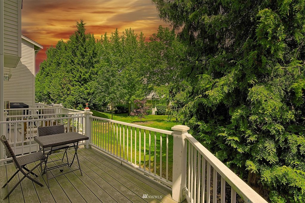 Photo of 5500 Harbour Pointe Boulevard #R104, Mukilteo, WA 98275 (MLS # 1968376)