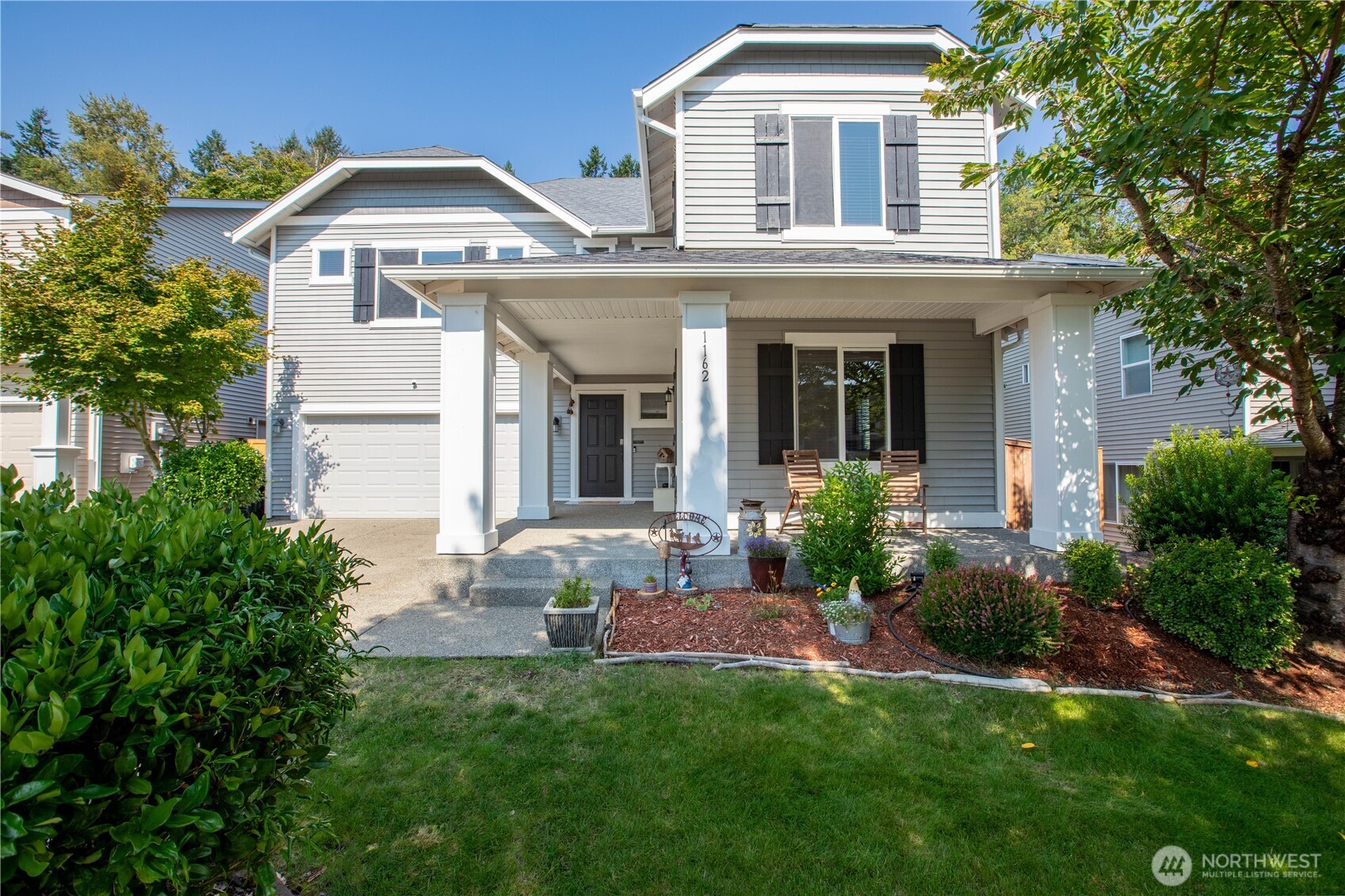 1162 Swan Loop