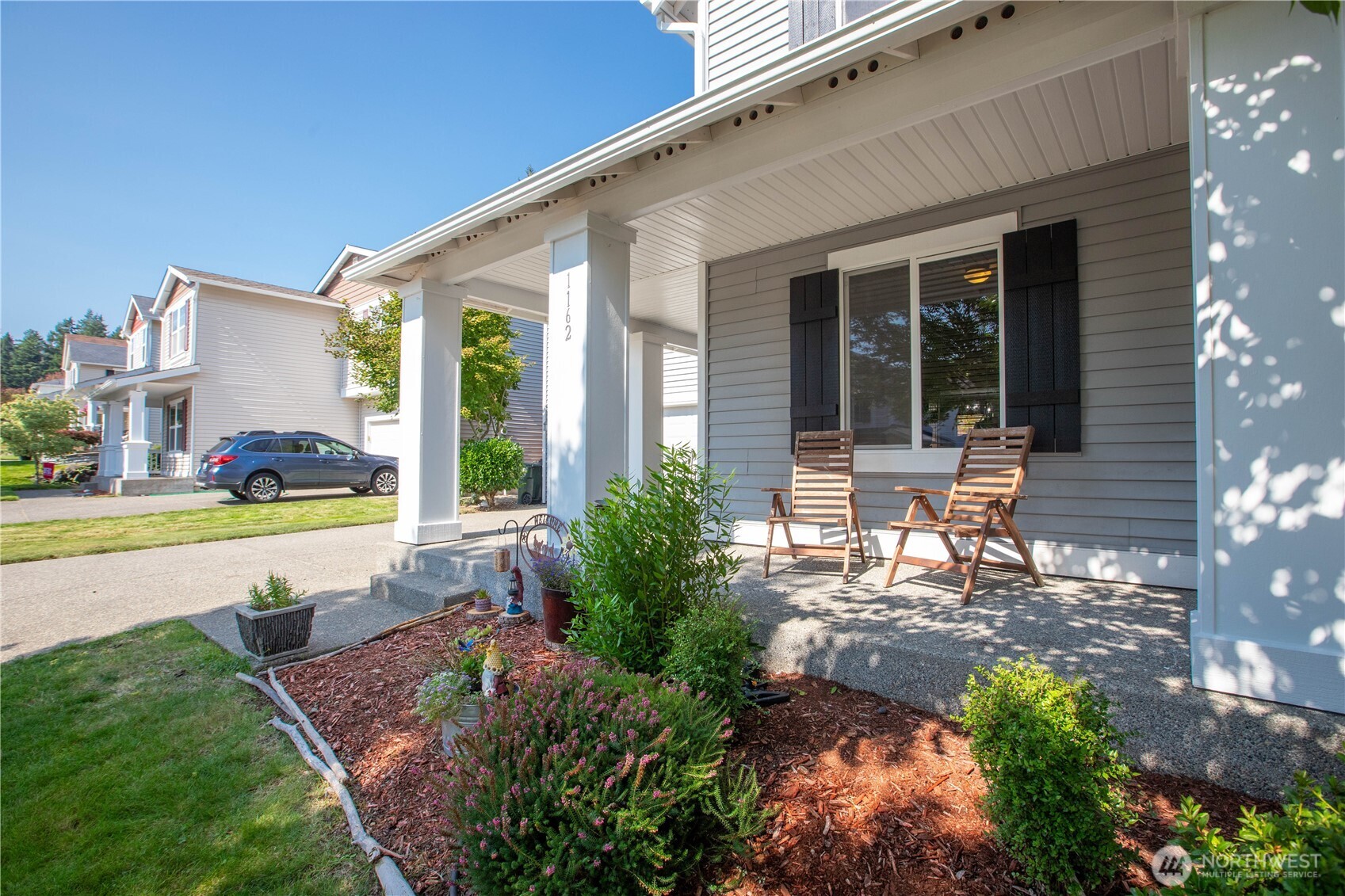 1162 Swan Loop