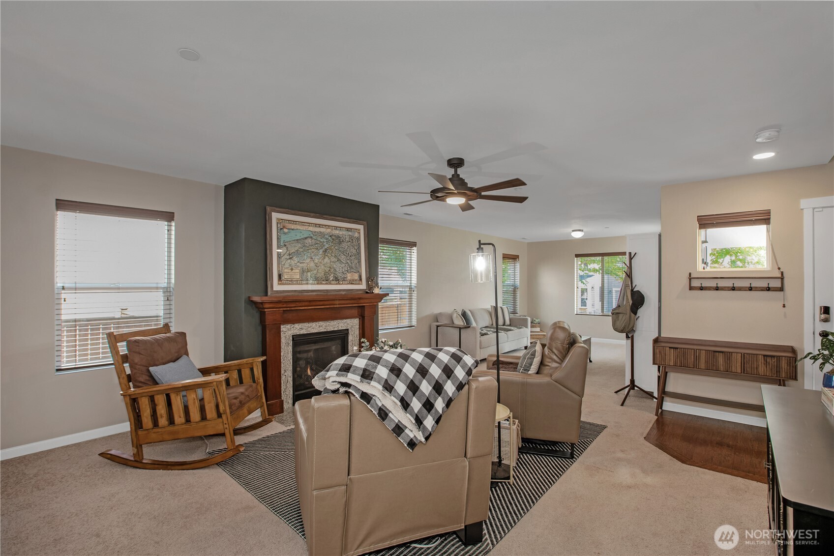1162 Swan Loop