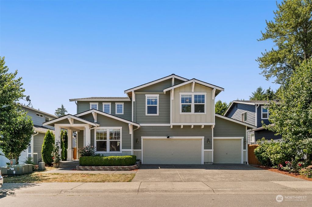 Photo of 517 Pasco Place NE, Renton, WA 98059 (MLS # 2263348)