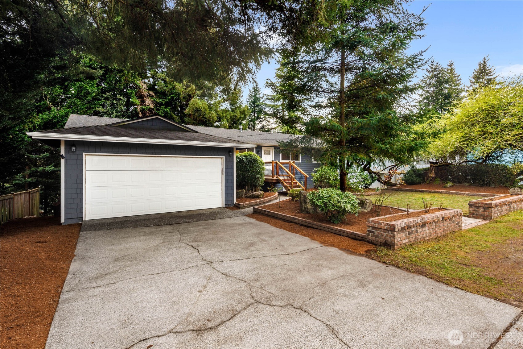 5839 NE 197th Street