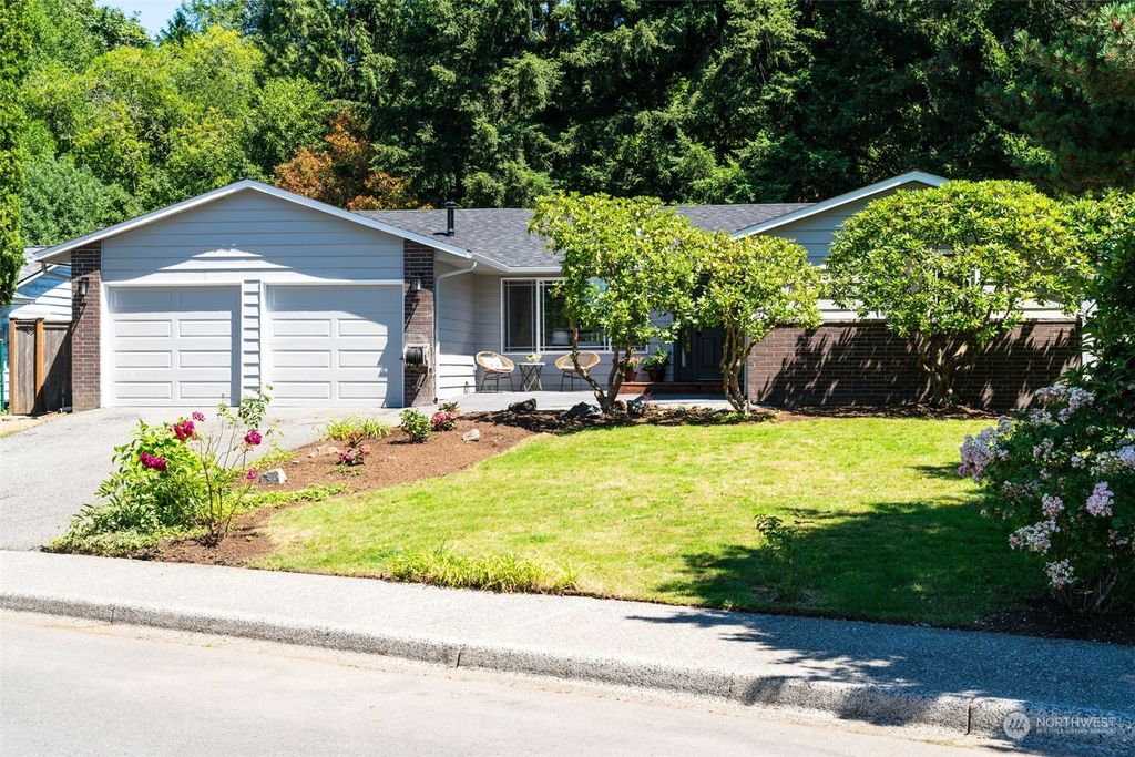 Photo of 20206 103rd Place NE, Bothell, WA 98011 (MLS # 2262377)