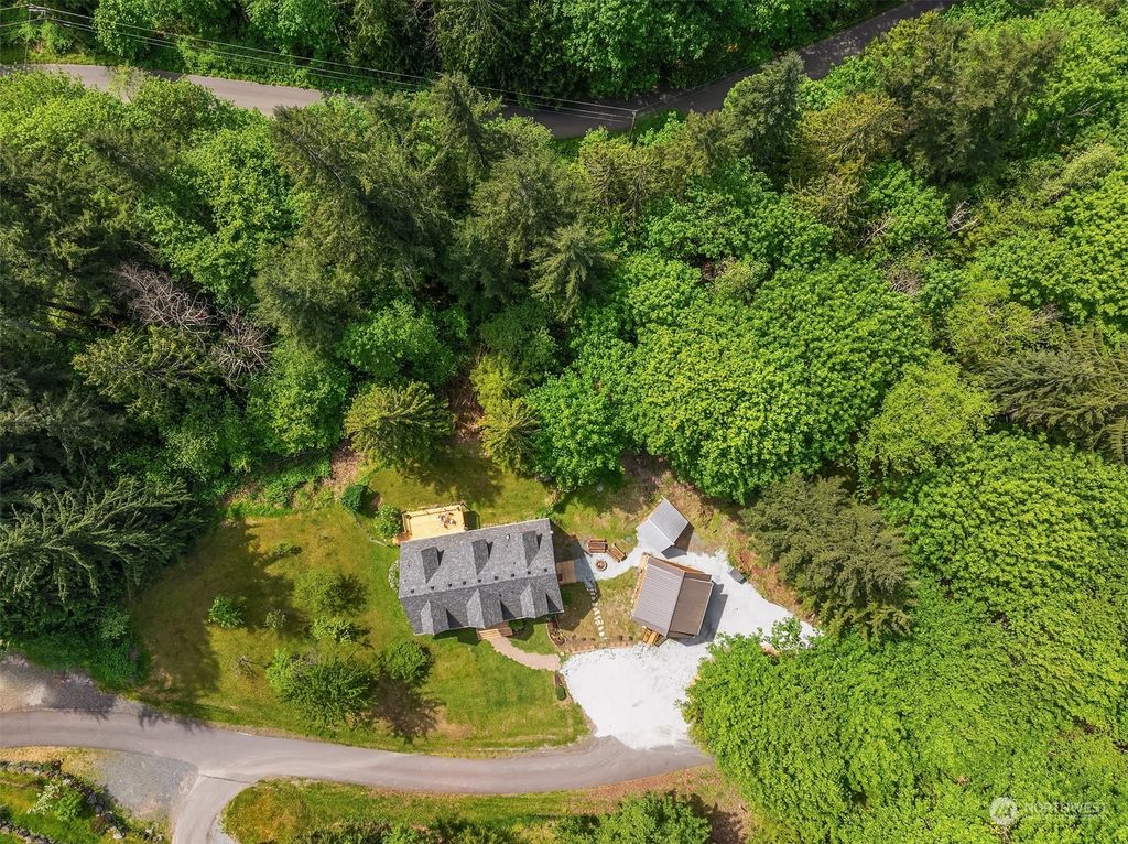 Photo of 18822 208th Avenue SE, Monroe, WA 98272 (MLS # 2239324)