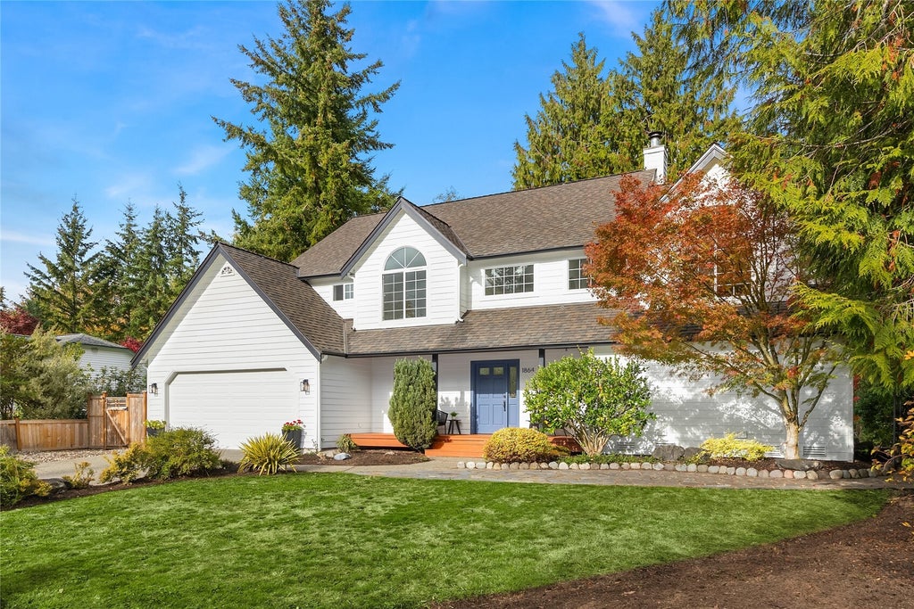 Photo of 1864 Commodore Lane NW, Bainbridge Island, WA 98110 (MLS # 2598570)