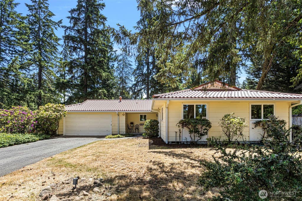 Photo of 8308 99th Street Ct SW, Lakewood, WA 98498 (MLS # 2533533)