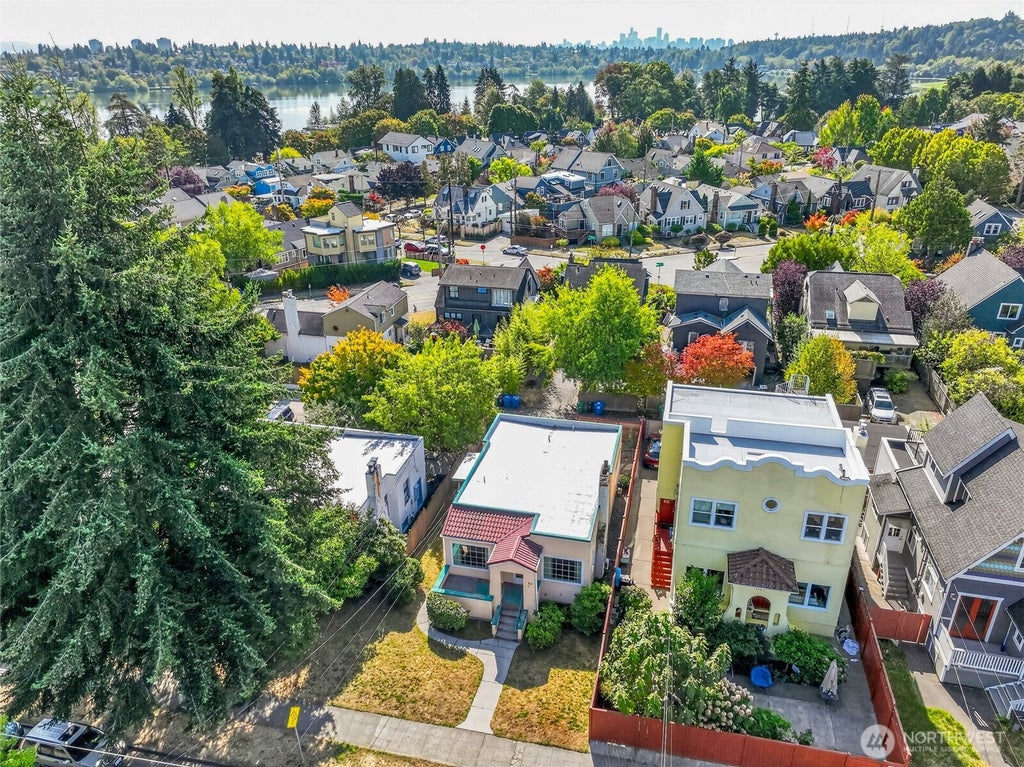 Photo of 1159 N 77th Street, Seattle, WA 98103 (MLS # 2587960)
