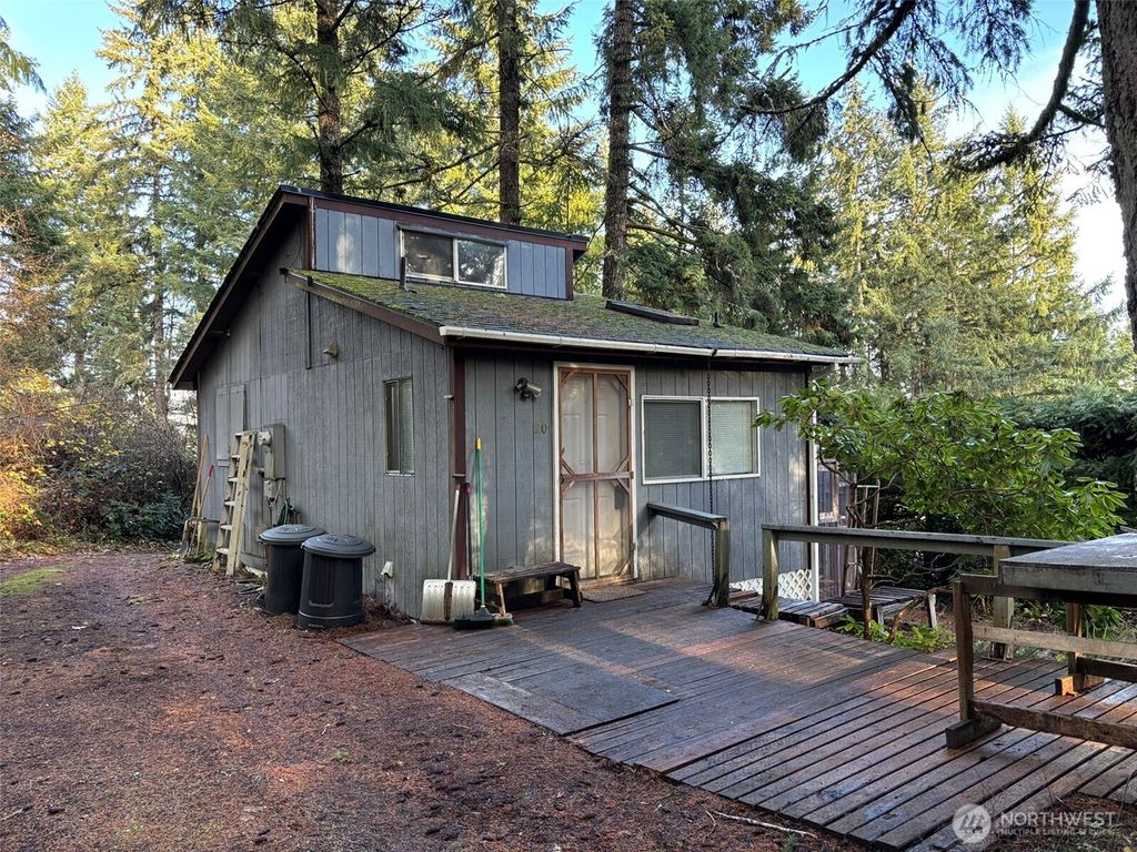 Photo of 20 NE Saber Drive, Belfair, WA 98528 (MLS # 2456822)