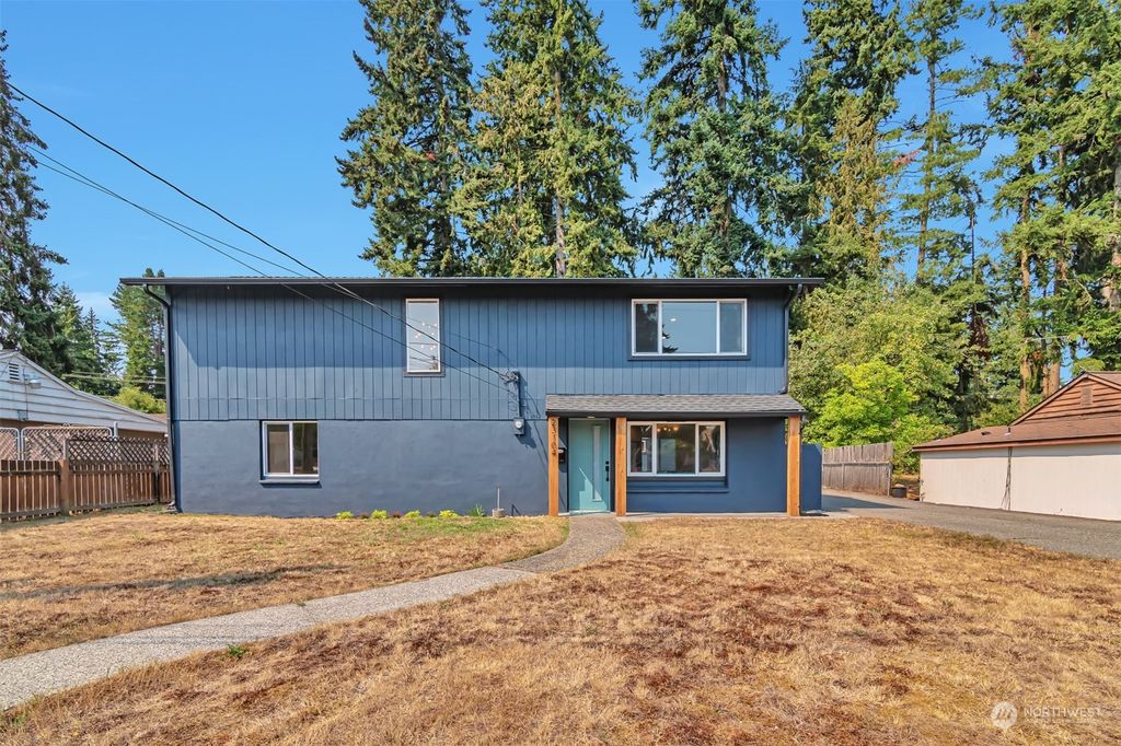 Photo of 23104 51st Avenue W, Mountlake Terrace, WA 98043 (MLS # 2153531)