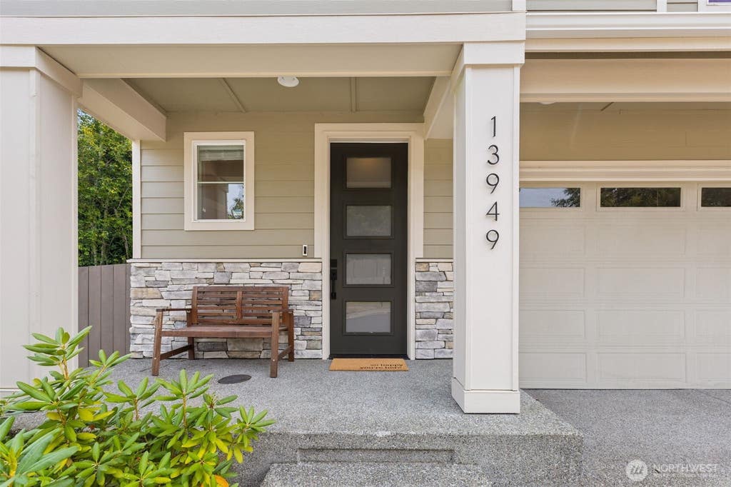Photo of 13949 SE 183rd Street, Renton, WA 98058 (MLS # 2563541)