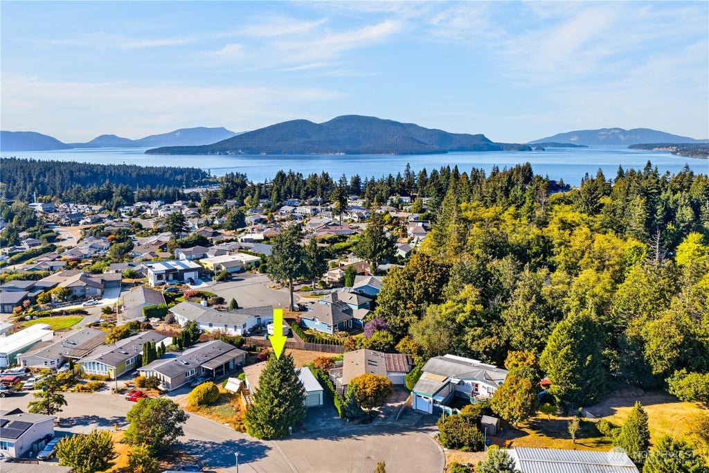 Photo of 2204 Bane Place, Anacortes, WA 98221 (MLS # 2576054)