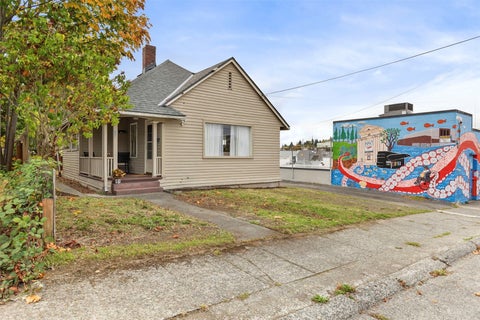Photo of 525 Dr Ml King Way, Bremerton, WA 98337 (MLS # 2591518)