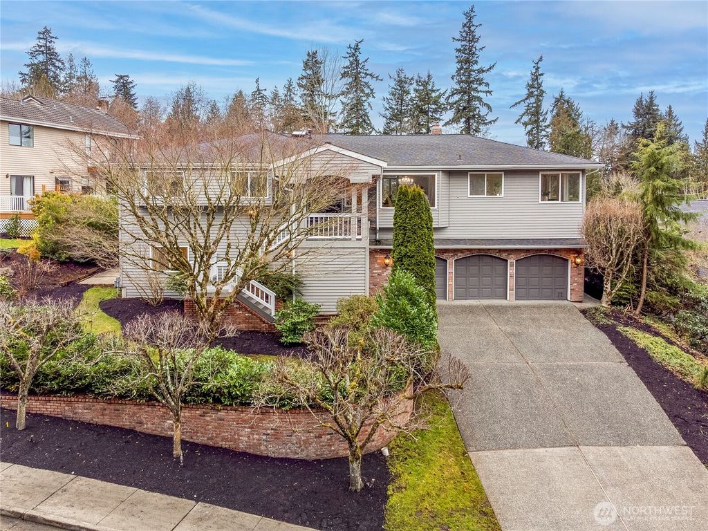 Photo of 5110 Narbeck Avenue, Everett, WA 98203 (MLS # 2327448)