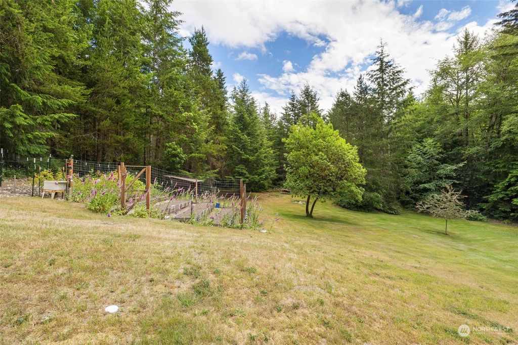 listing image 9365266784667252437