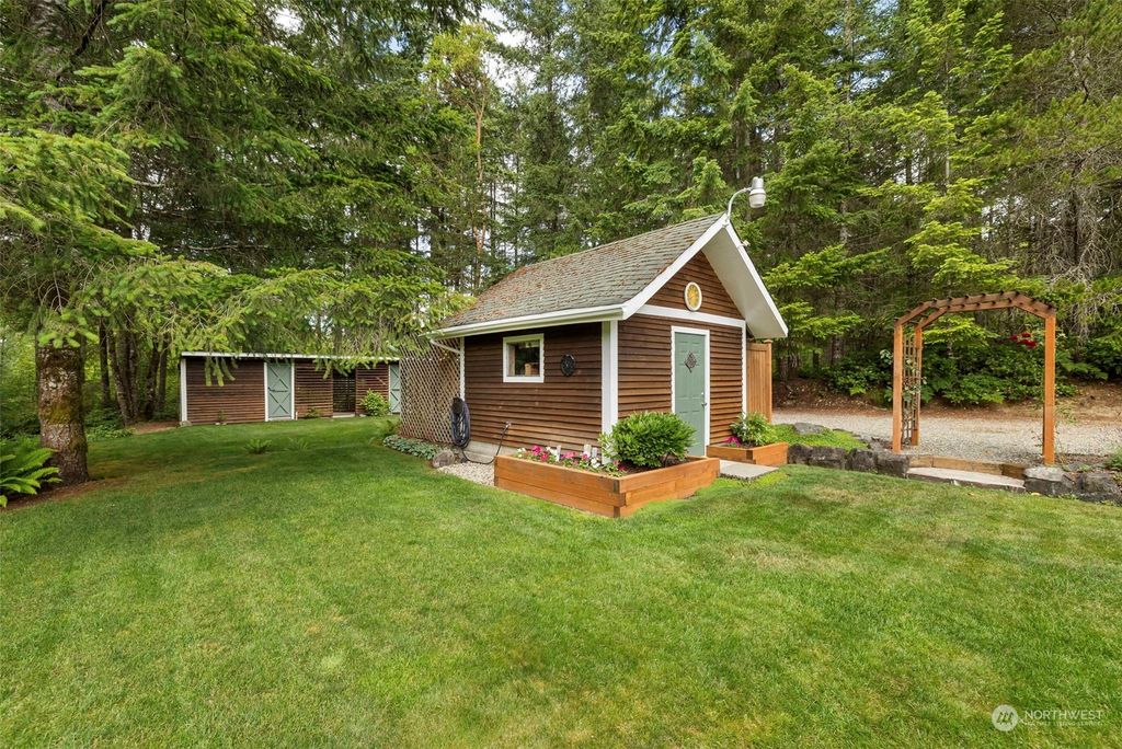 listing image 9366761110208928726