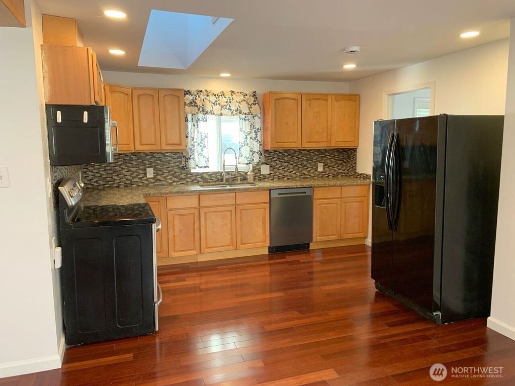 Photo of 1505 26th Avenue S, Seattle, WA 98144 (MLS # 2518658)