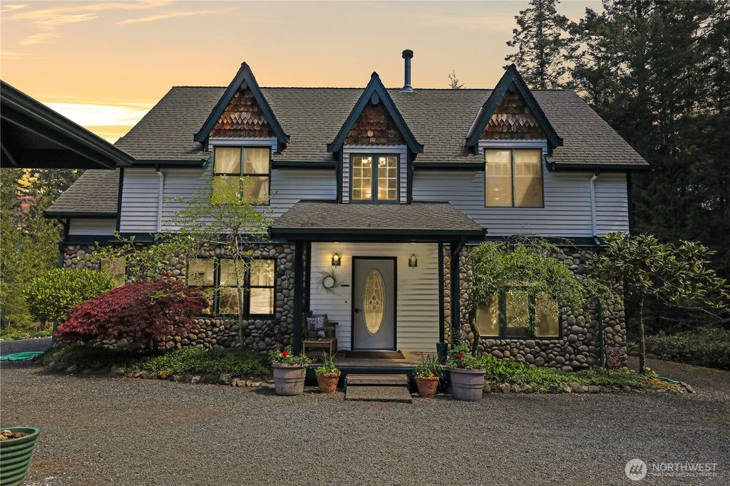 Photo of 124 Firwood Lane, Friday Harbor, WA 98250 (MLS # 2483651)