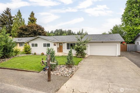 Photo of 106 Monterey Drive, Kelso, WA 98626 (MLS # 2527659)