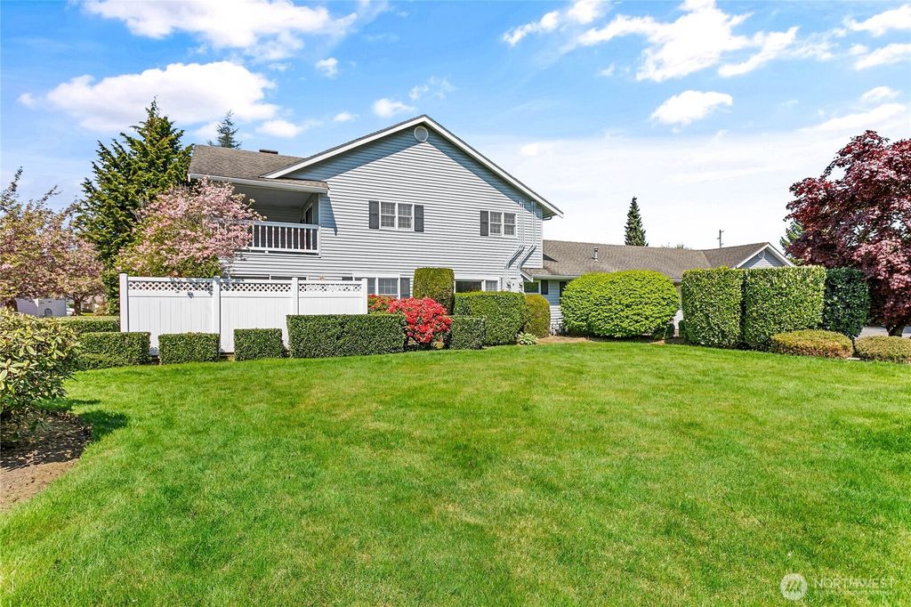 Photo of 1843 Main Street #A1, Lynden, WA 98264 (MLS # 2515555)