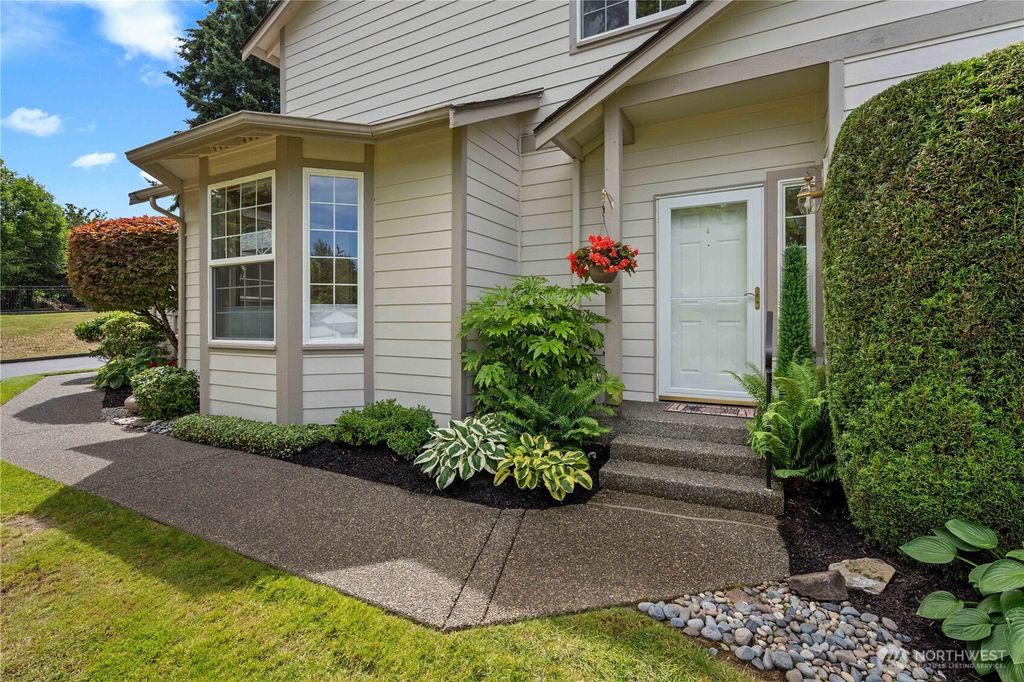 Photo of 12616 132nd Avenue Ct E, Puyallup, WA 98374 (MLS # 2544469)
